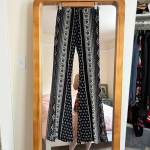 Novella Royale Velvet Janis Bells